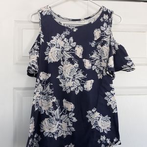 Cold shoulder top